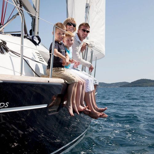 family-on-yacht-2022-03-07-23-53-05-utc.jpg